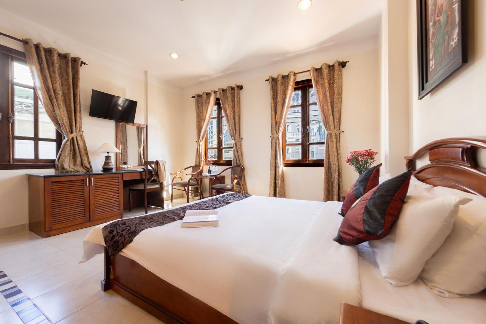 ฮุงฟอง โฮเทล - ใกล้ตลาดกลางคืนดาลัด Hotel ภายนอก รูปภาพ