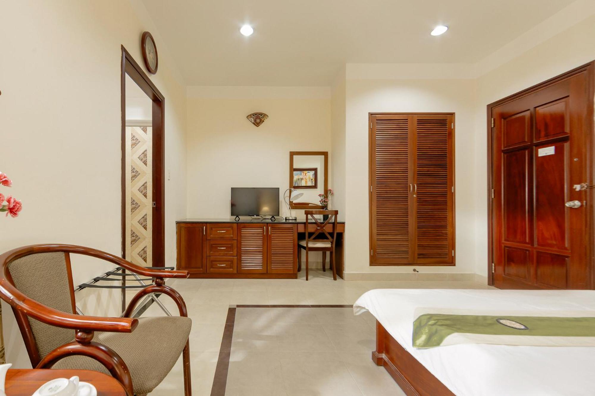 ฮุงฟอง โฮเทล - ใกล้ตลาดกลางคืนดาลัด Hotel ภายนอก รูปภาพ