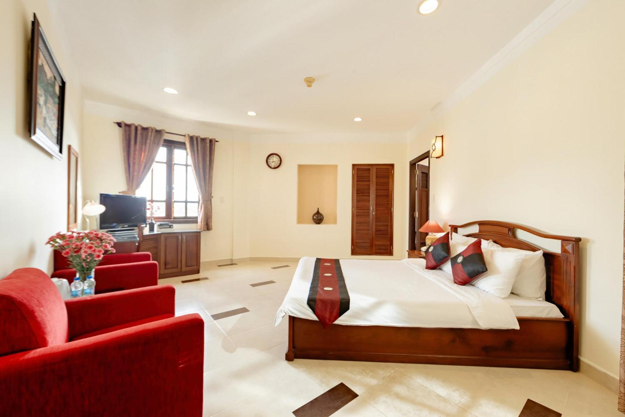 ฮุงฟอง โฮเทล - ใกล้ตลาดกลางคืนดาลัด Hotel ภายนอก รูปภาพ